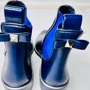 Stylish Blue Women's Shoes